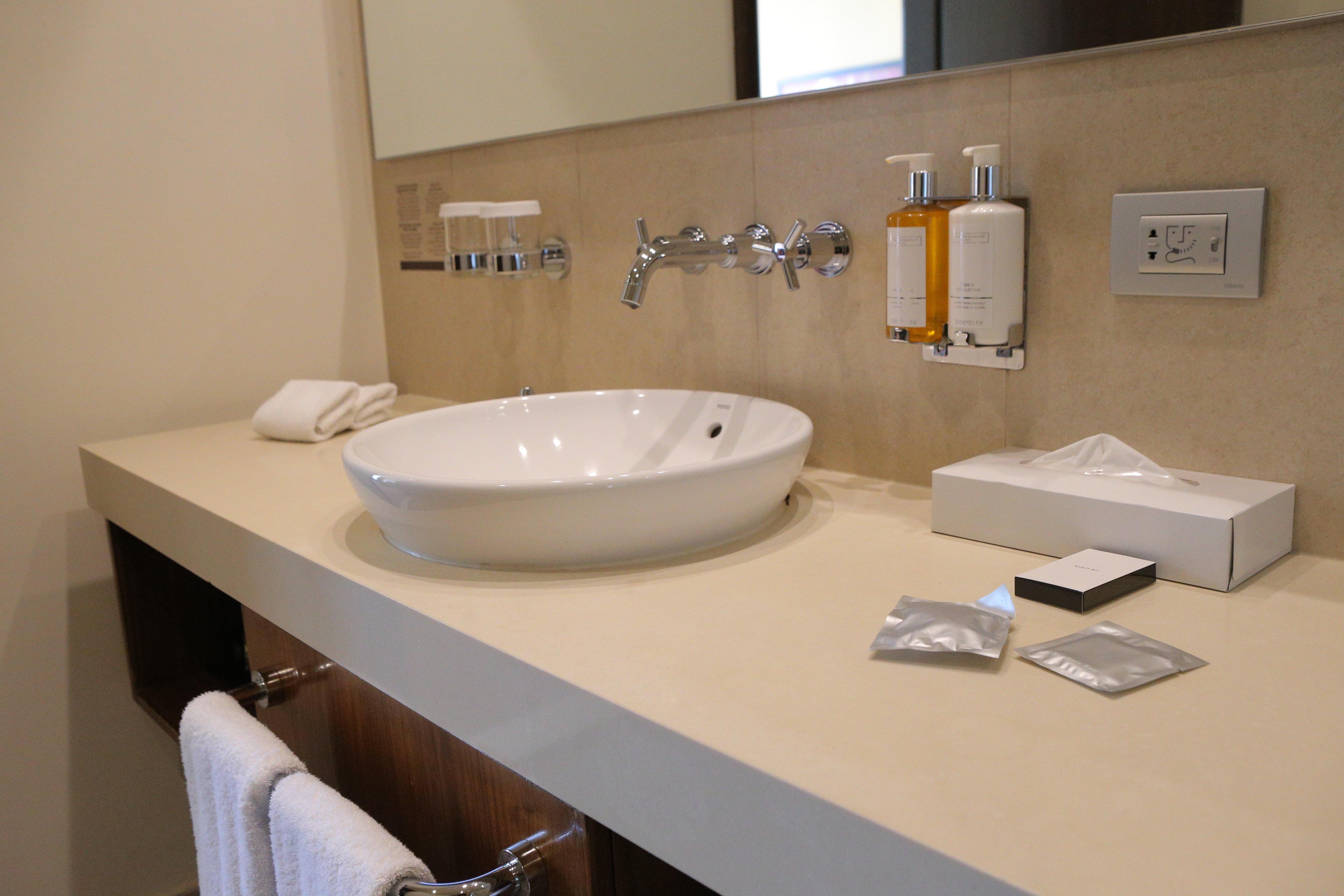 Staybridge Suites Beirut By Ihg Ngoại thất bức ảnh